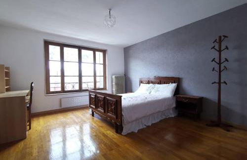 Appartements au bord de la rivière - Foto 1