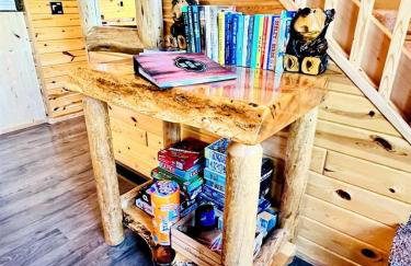 Cozy Lakefront Retreat with Game Room, Outdoor Living and Dock in Wisconsin - Foto 4