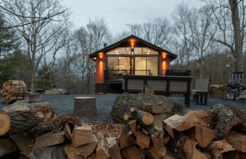 Modern Retreat Poconos 3BR Fire Pit Skiing - Foto 30