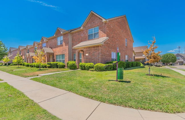 Luxury Townhome Collection GrandPrairie - Foto 1