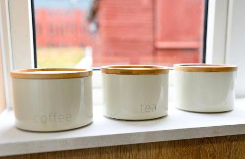 A Luxurious Home with Hot Tub and Man Cave! 9ppl - Foto 33