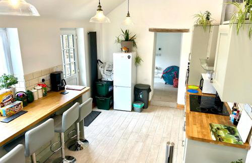 Spacious cottage in the village of Wembury - Foto 20