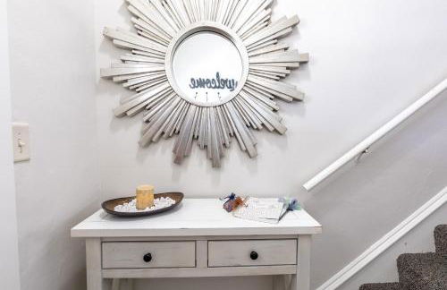 Cozy 2 BDRM Vacation Rental - 1 Mile to Dtwn Rapid City - Foto 17