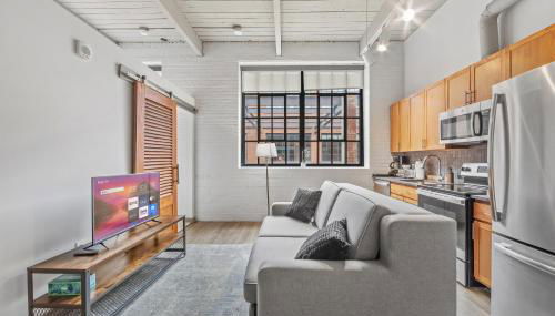 1 BD Apt l Downtown l Parking l Fast Wi-Fi l Café - Foto 1