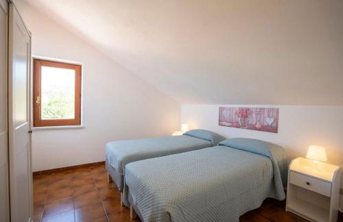 Villa Acquamarina, Family apartments with pool - 300 meters from the beach - Foto 71