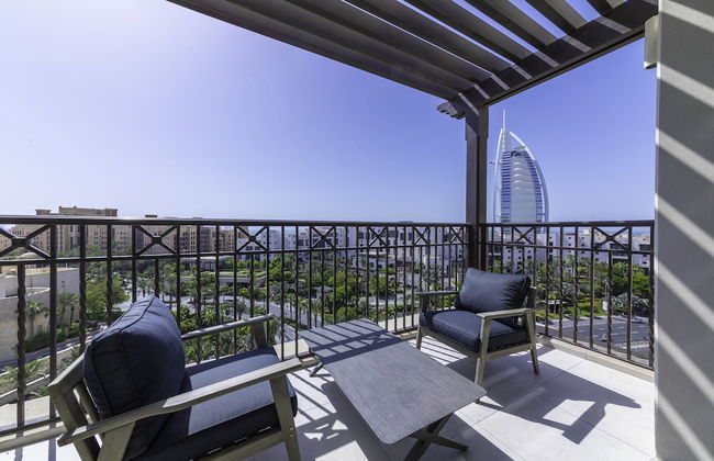 Maison Privee - Exclusive Luxury 3BR Apt with scenic views of Burj Al Arab - Foto 39