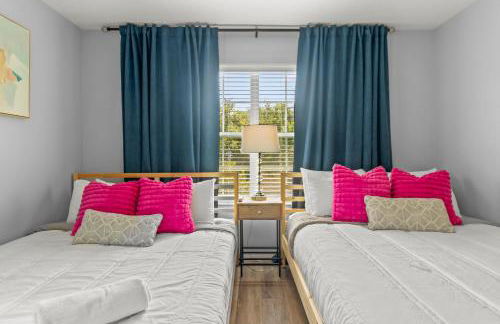 Lake view Pool home near Disney - 5BR 4BA - Foto 69