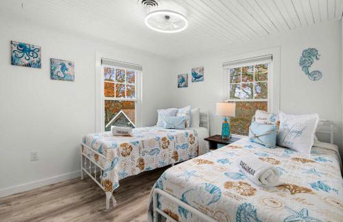 Steps to the Beach Cozy Central AC - Foto 19