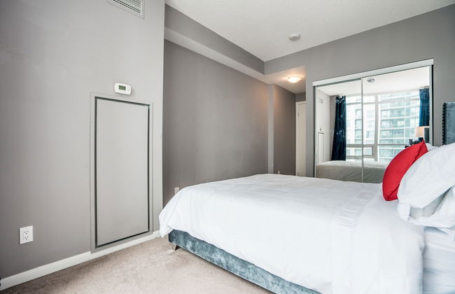 Aaira Suites at Fort York - Foto 18