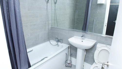 2 Bed Apartment with all amenities - Foto 5, towels, Shower