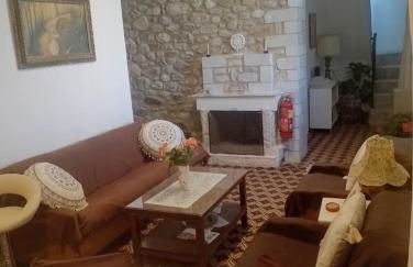 Efterpi's Tower House! εύ τέρπω she who brings joy - Foto 4