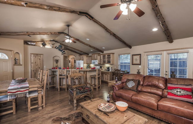 Cowboy Cabin by Ruidoso Vacation Rentals - Foto 28