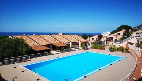 Kefalure, Terraced House in Residence With Swimming Pool - Foto 5