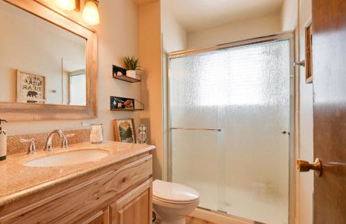 Furnished Deck High Sierra Cabin in Twain Harte! - Photo 15