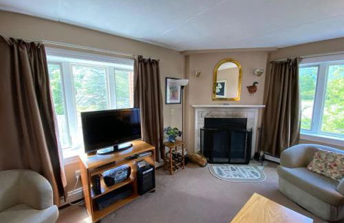 Pico Village Resort by RedAwning - Photo 16