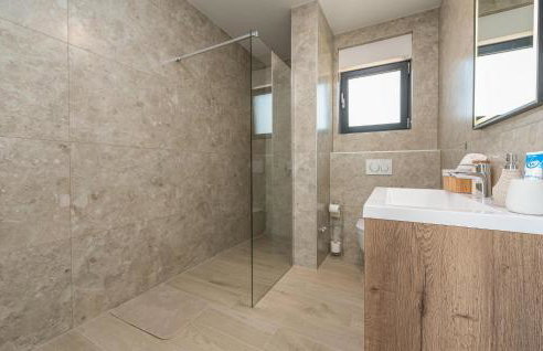 4 Bedroom Cozy Home In Poljica Brig - Foto 39