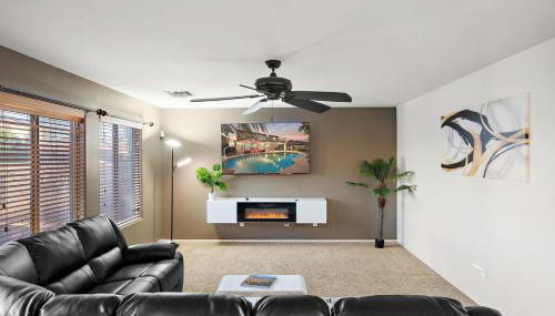 The Gem Getaway Pool Gameroom Gym by Relaxtay - Foto 4