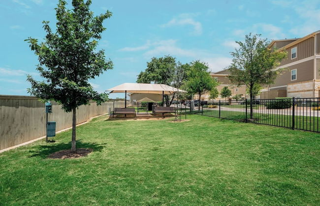 Westpointe Drive Apartments by Landing - Photo 41