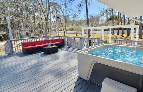 Jax 5BR Family Paradise -Hot Tub-Game Room-Patio- - Photo 41