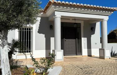 3 Bedroom villa with a sea view completely private - Foto 52