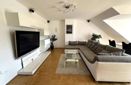 Großzügige 2-Zimmer-Wohnung mit Balkon, ruhige Lage - Foto 16