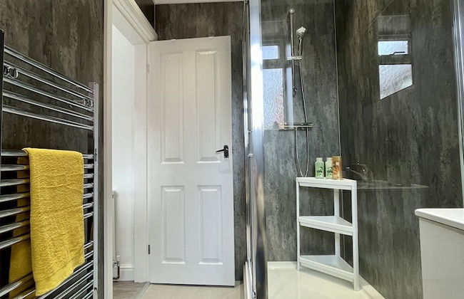 Worksop Newly Refurbished 3-bedroom House - Foto 28