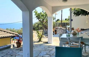 Tsonos Apartments - Photo 12