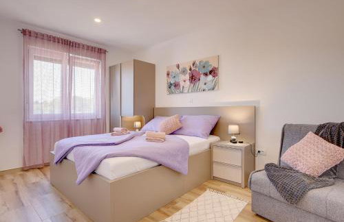 Villa in Kanfanar With Swimming Pool - Foto 36