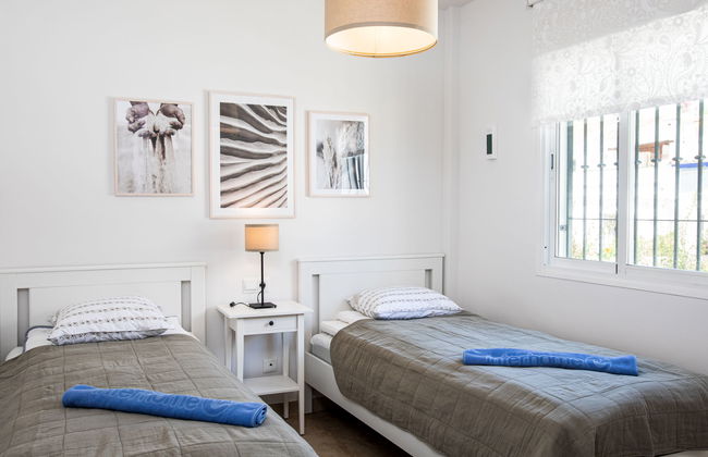 Panorama Beach - Photo 18