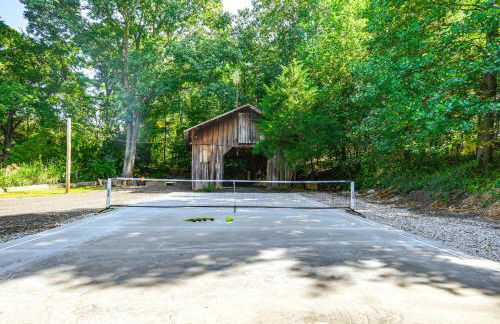 Pet-Friendly Delta Cabin with Private Hot Tub! - Foto 33