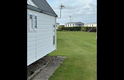 M9 luxury lodge style holiday home waterside Ingoldmells Skegness Santanavan 11 - Foto 26
