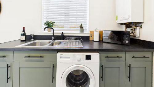 2 Bed Home Port Talbot - Perfect For Contractors & Families - Foto 4