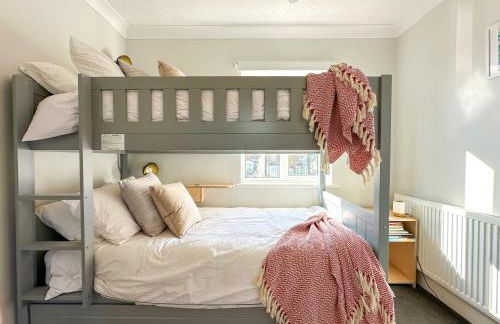 Modern Family Home near Reculver - Sleeps 8 - Pets Friendly! - Photo 29