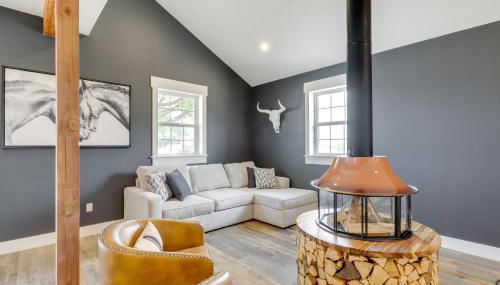 Orangeville Vacation Rental with On-Site Creek! - Foto 5