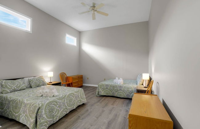 Lidos Lodge - Photo 30