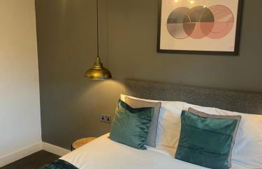 Lux Style Homes -1 BED APARTMENT close to City Centre - Free WIFI - Free Parking - Smart TV - Full Kitchen - Self Check In - Foto 16