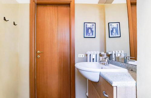 Three bedroom Central flat Near train station - Foto 50