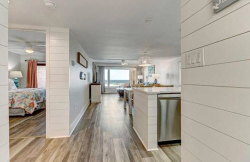 Amelia Surf and Racquet Club Condo - Oceanfront - Pools - Tennis Courts - Sleeps 4 - Foto 6