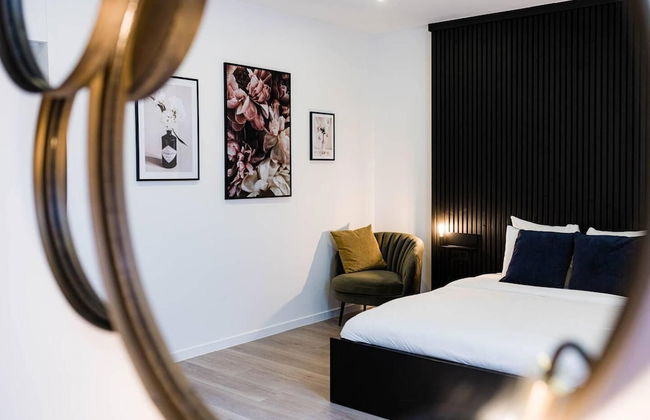 Gorgeous Apartment in old City Centre of Antwerp 1 - Photo 3