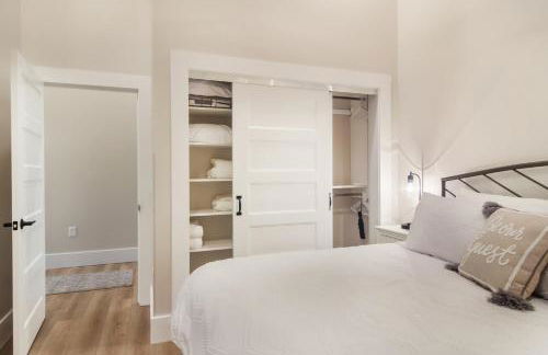 Golden Lofts Unit 2 Downtown Traverse City 1bd 1ba - Foto 12