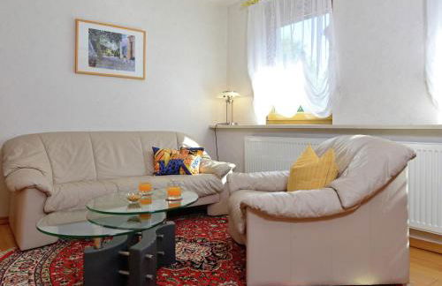 Quaint Apartment in Eimelrod near Lake and Water Sports - Photo 30