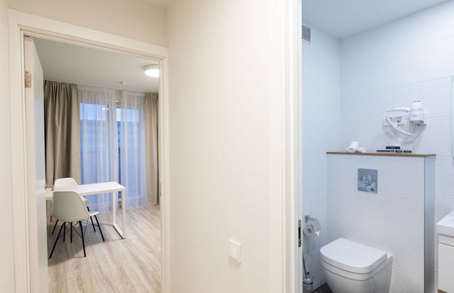 Valo Hotel City - Photo 44