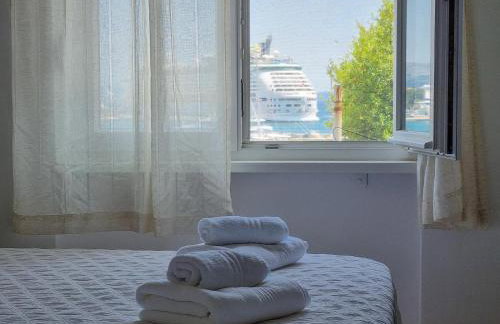 ANGEL BY THE SEA LUXE Apartment - Photo 1