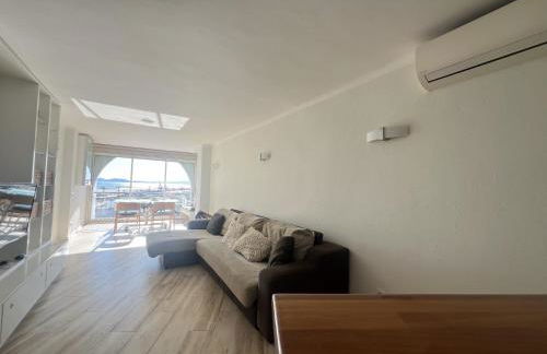 Apartamento Frente al Canal con Terraza y Vistas al Mar - Foto 15