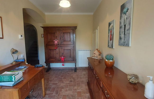 Simplistic Holiday Home in Pistoia With Terrace & Garden - Foto 2