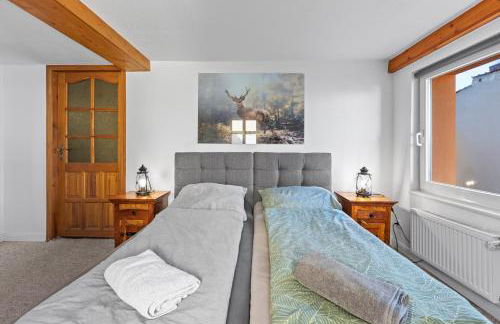 Sabina Monteurwohnung I 75 Zoll TV I KÜCHE I BAD I BACKOFEN I - Foto 7