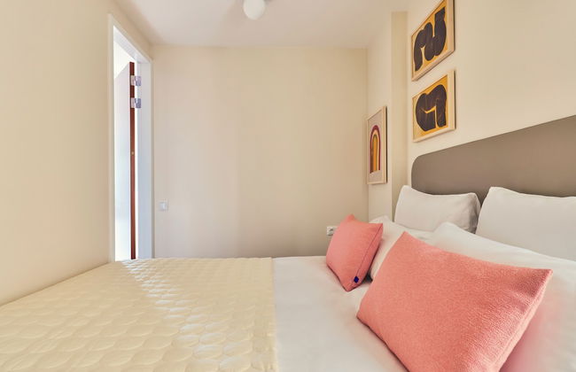 Numa The Hague Scheveningen - Photo 17