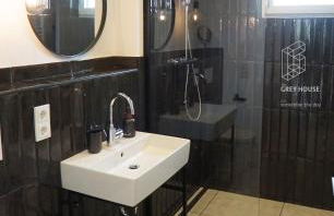 The Grey House - Foto 26