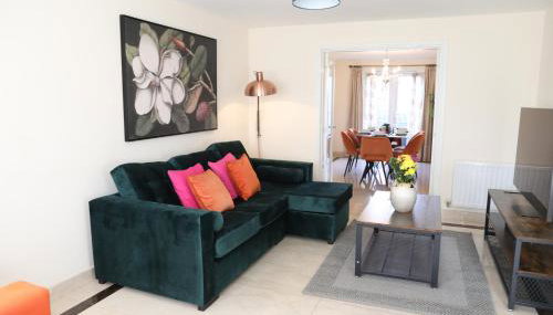 Spacious home with office and double driveway & FREE Wifi By ULTIMATE HOMES AWAY - Foto 3