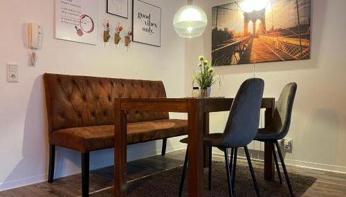 Living at Saarpartments -AdultsOnly- 2 Bedrooms, Kitchen - Business & Holiday Apartments for Long- and Short term Stay, 3 min to Train Station, Secure E-Bike Parking! - Foto 3